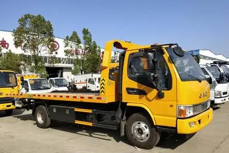 云南镇康道路救援24小时小时热线提供拖车服务电话